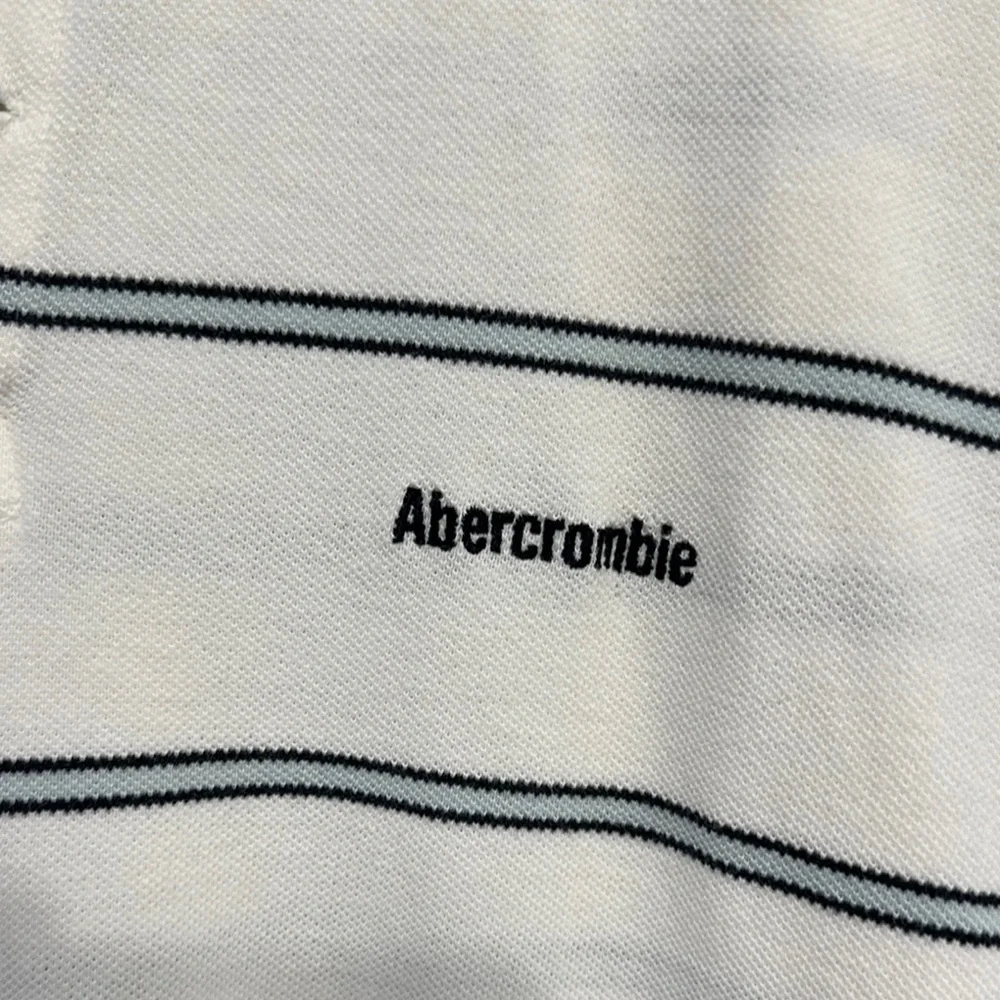 Abercrombie & Fitch White and Blue Polo Shirt - Picture 3 of 7